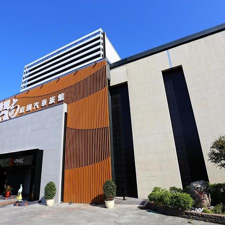 Go Shine Motel Pingtung Buitenkant foto