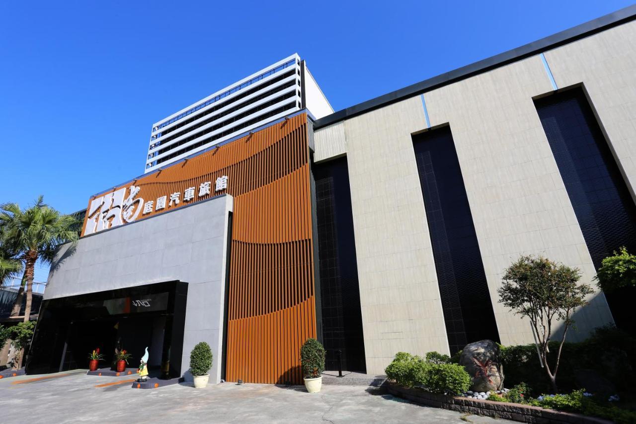 Go Shine Motel Pingtung Buitenkant foto