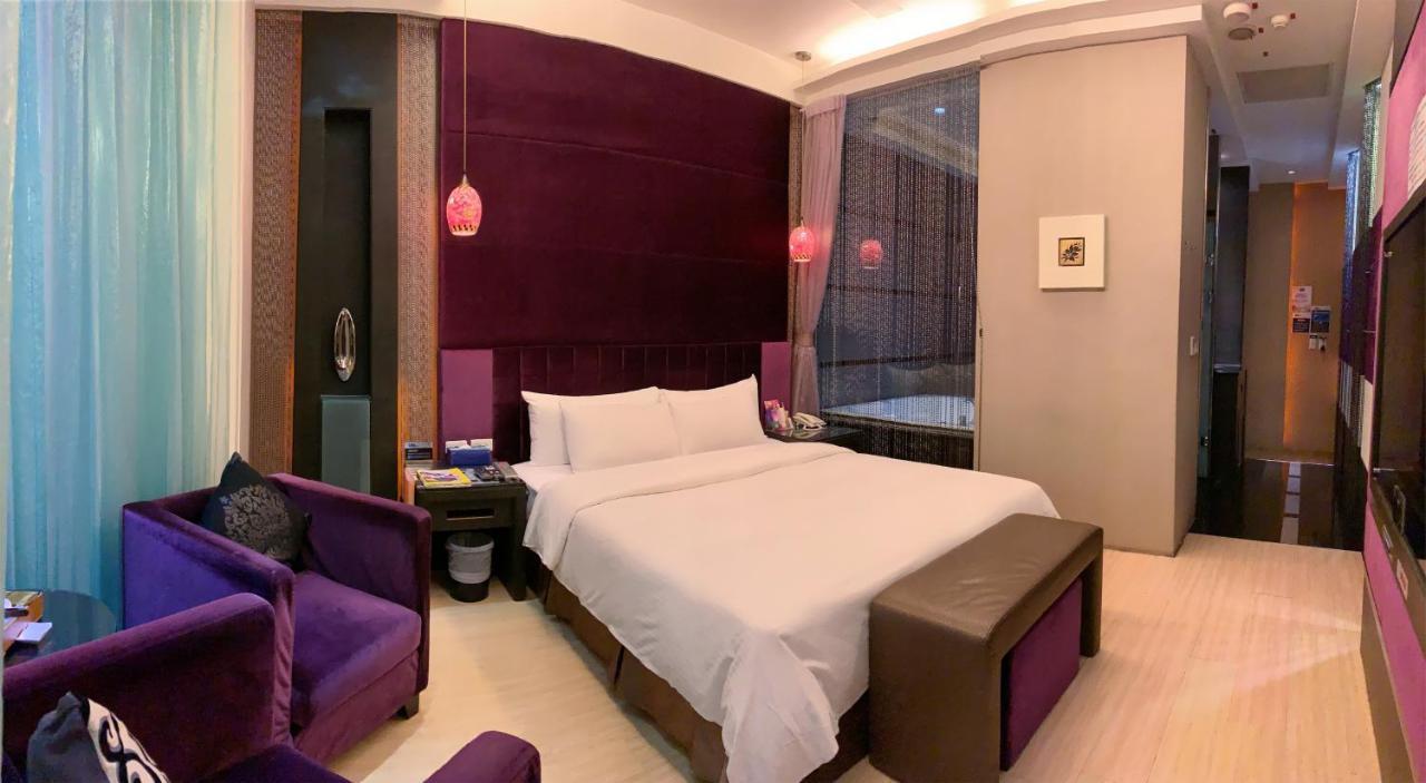 Go Shine Motel Pingtung Buitenkant foto